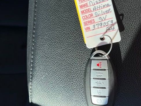 Used 2022 Nissan Altima 2.5 SV FWD image 50