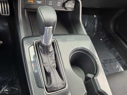 Certified 2025 Honda Civic Sport image 20