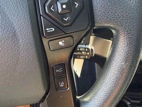 Used 2019 Toyota Tacoma SR w/ SR Convenience Package AWD/4WD image 12