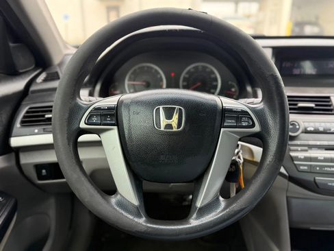 Used 2011 Honda Accord LX image 24