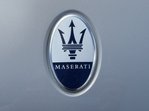 Used 2023 Maserati Grecale Modena AWD/4WD image 14