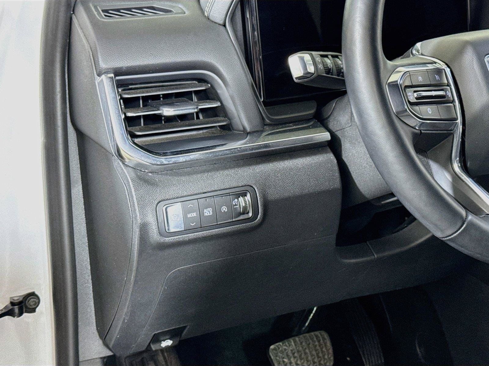 Used 2026 GMC Terrain Elevation FWD image 8