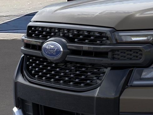 New 2025 Ford Ranger XLT w/ Equipment Group 301A High image 17