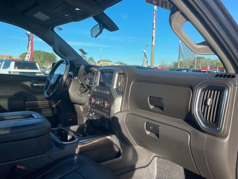 Used 2019 Chevrolet Silverado 1500 LT Trail Boss image 28