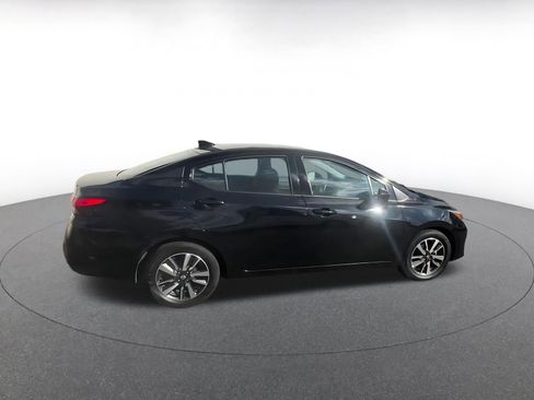 Used 2025 Nissan Versa SV FWD image 15