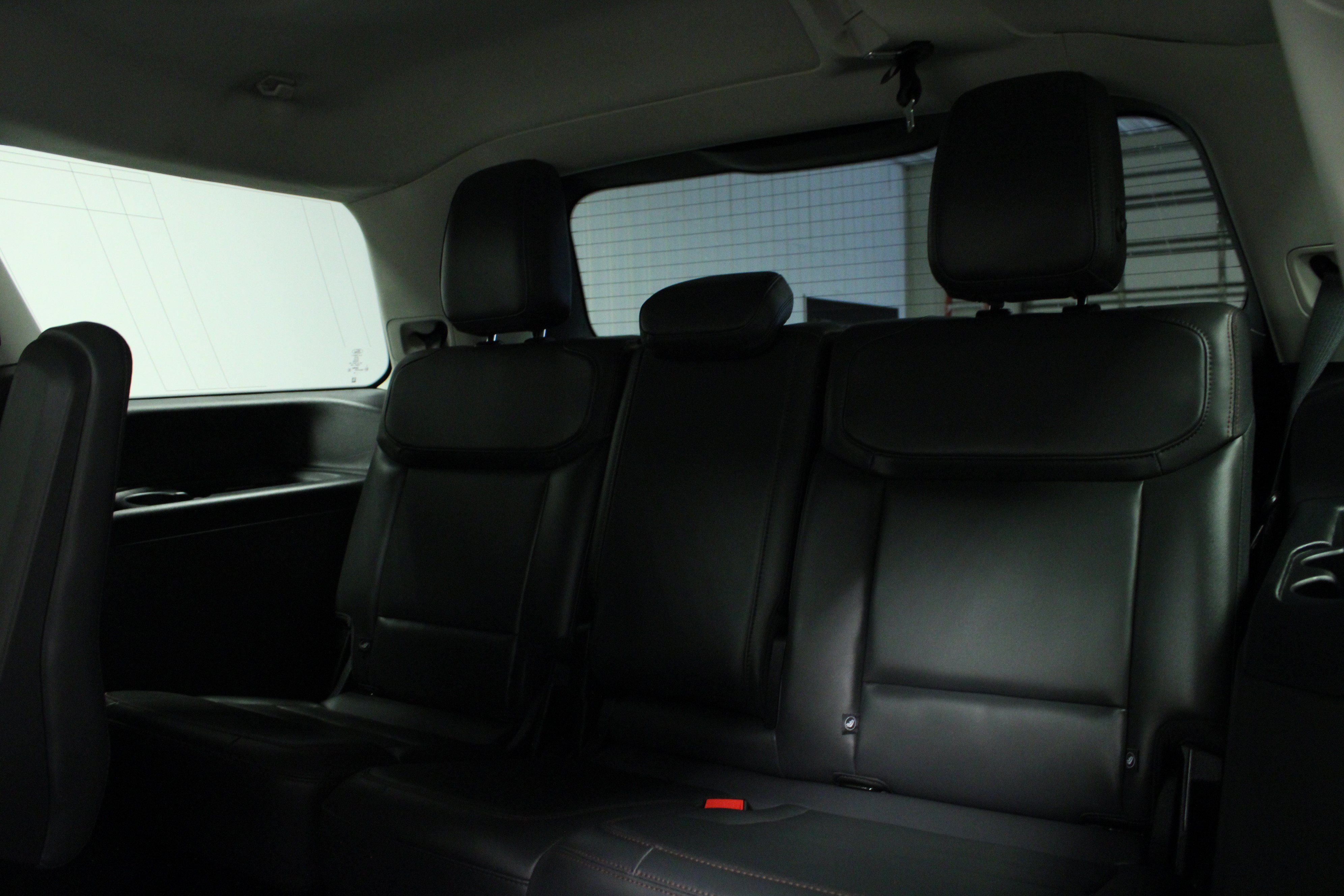 Used 2025 Ford Expedition Active AWD/4WD image 14