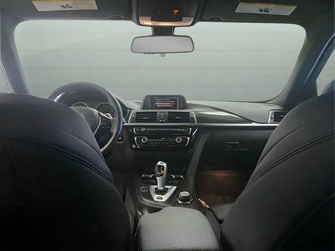 Used 2018 BMW 330e RWD image 23