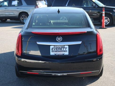 Used 2013 Cadillac XTS FWD image 6