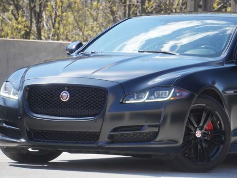 Used 2016 Jaguar XJ L Portfolio AWD/4WD image 10