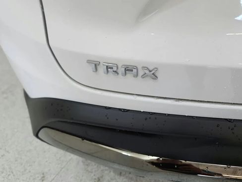 Used 2025 Chevrolet Trax ACTIV w/ Driver Confidence Package image 38