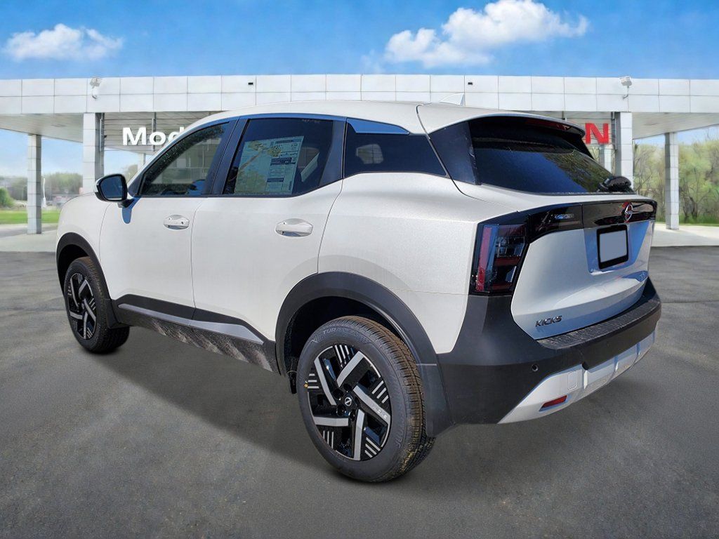 New 2027 Nissan Kicks SV FWD image 4