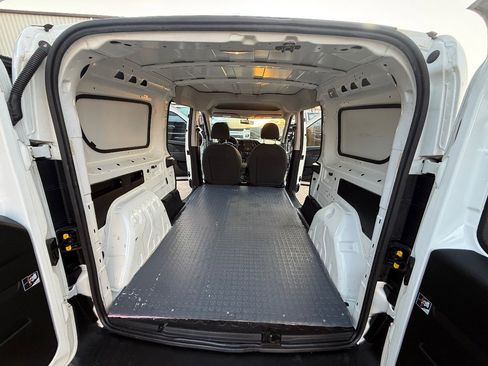 Used 2019 RAM ProMaster City Tradesman image 18