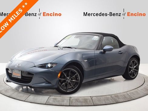 Used 2016 MAZDA MX-5 Miata Grand Touring image 1