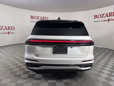 New 2025 Lincoln Nautilus Reserve w/ Jet Appearance Package image 6