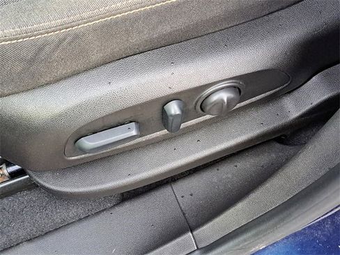 Used 2022 Chevrolet Equinox LT image 21