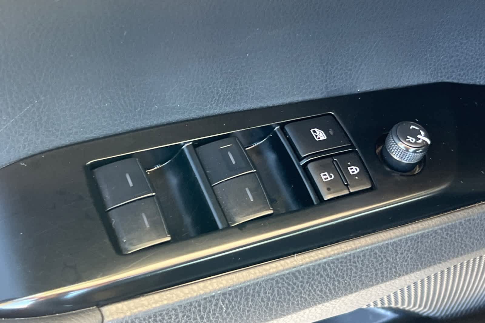 Certified 2025 Toyota Camry SE FWD image 13