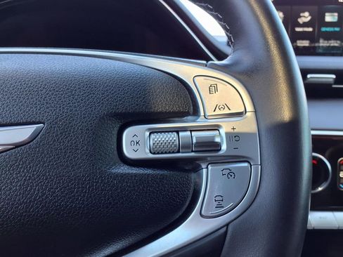 Used 2023 Genesis GV70 2.5T Advanced w/ Advanced Package image 30