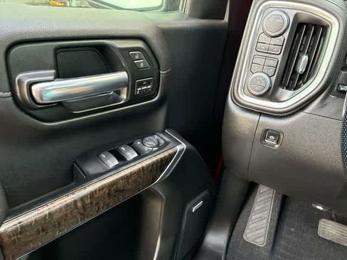 Used 2020 GMC Sierra 1500 Denali w/ Denali Ultimate Package AWD/4WD image 42