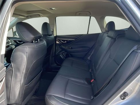 Used 2020 Subaru Outback Limited w/ Popular Package #2 image 18