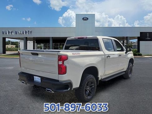 Used 2026 Chevrolet Silverado 1500 Custom Trail Boss AWD/4WD image 5