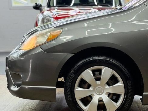 Used 2007 Toyota Matrix XR image 3