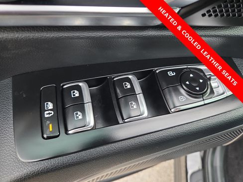 Used 2024 Kia Telluride EX image 15