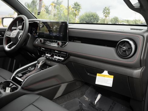 New 2026 Chevrolet Colorado Z71 image 39