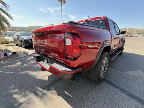 Used 2023 GMC Canyon Denali AWD/4WD image 5