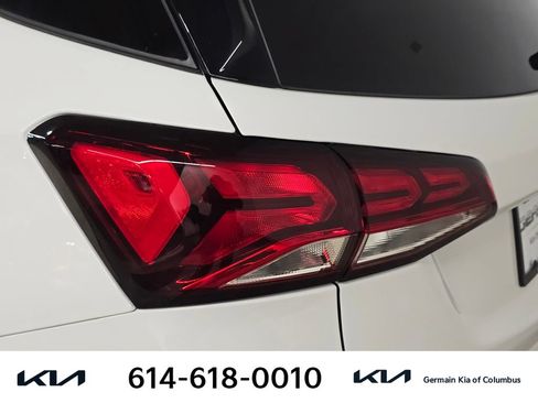 Used 2023 Chevrolet Equinox LT AWD/4WD image 15