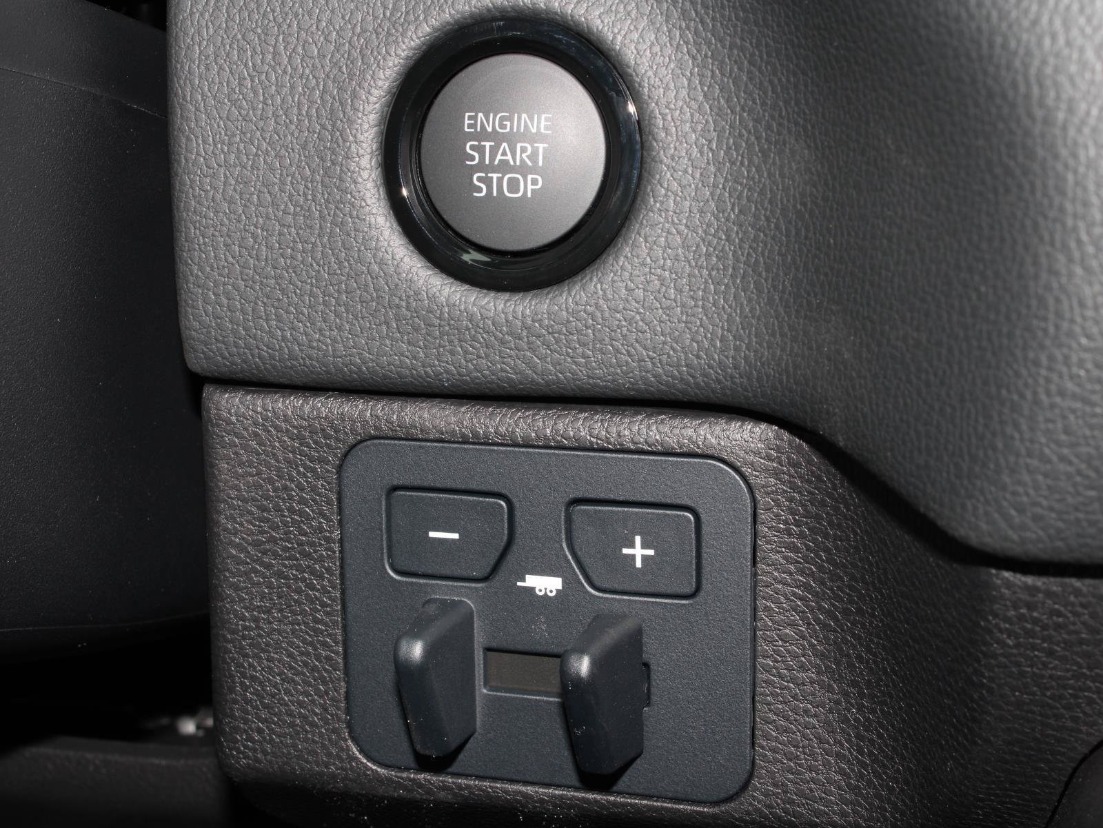 New 2026 Toyota Tundra Limited AWD/4WD image 13