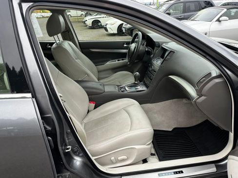Used 2013 INFINITI G37 x Sedan w/ Premium Pkg AWD/4WD image 15