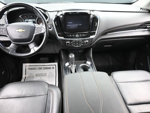 Used 2019 Chevrolet Traverse LT AWD/4WD image 11