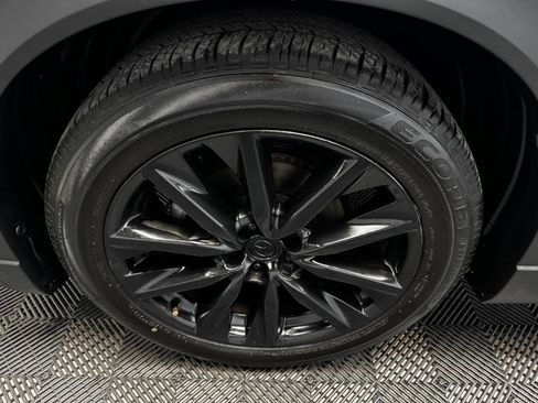 Used 2017 MAZDA CX-9 Signature image 19