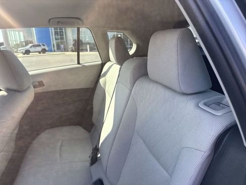 Used 2024 Toyota Corolla Cross L FWD image 26