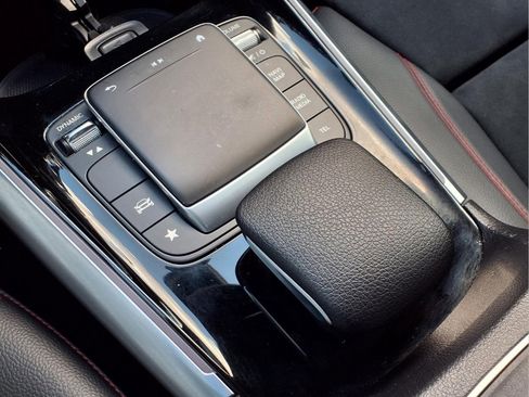 Used 2021 Mercedes-Benz GLA 250 image 20