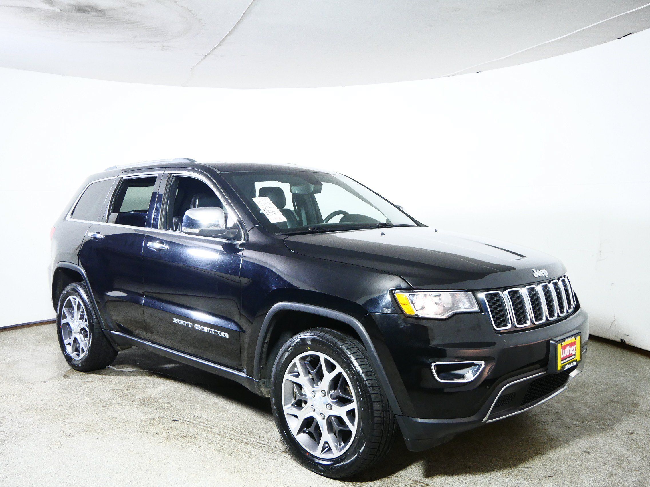 Used 2019 Jeep Grand Cherokee Limited w/ Trailer Tow Group IV AWD/4WD image 1