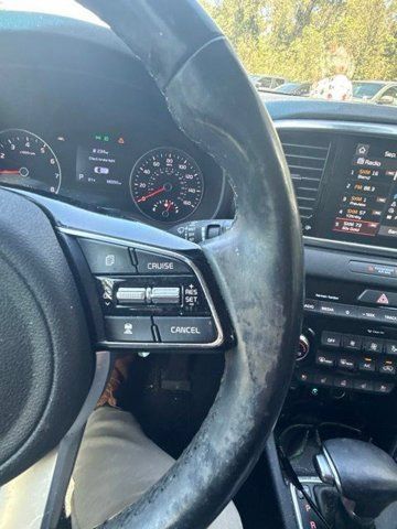 Used 2021 Kia Sportage EX w/ EX Technology Package FWD image 8