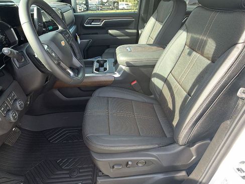 New 2026 Chevrolet Silverado 2500 High Country w/ High Country Premium Package AWD/4WD image 13