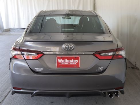 Used 2023 Toyota Camry SE w/ Cold Weather Package AWD/4WD image 25
