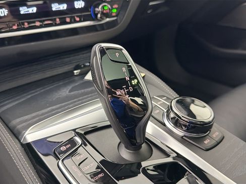 Certified 2023 BMW M550i xDrive w/ Executive Package image 17