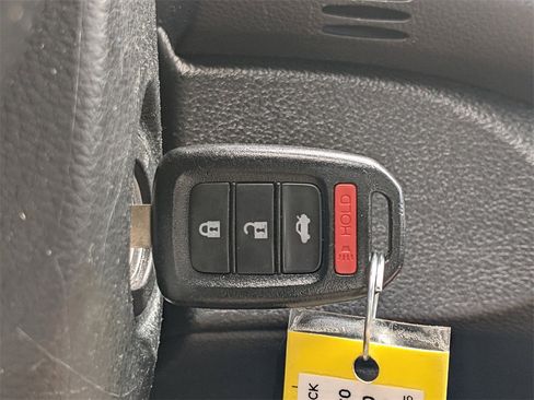 Used 2017 Honda Accord LX image 22