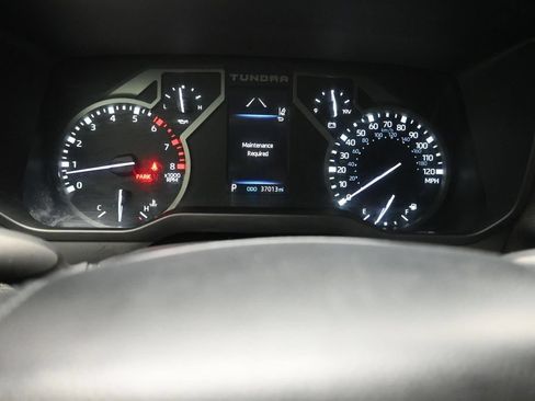 Used 2025 Toyota Tundra SR w/ SR Tow Package AWD/4WD image 6