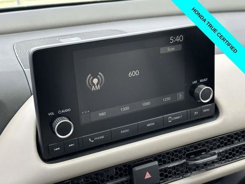 Certified 2024 Honda HR-V LX image 4