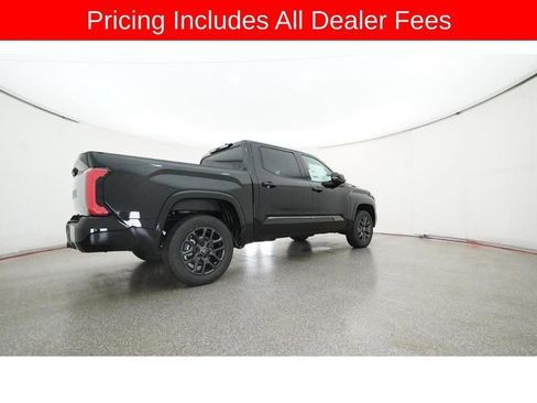 New 2025 Toyota Tundra Platinum AWD/4WD image 17