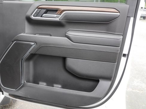 New 2025 Chevrolet Silverado 1500 LT image 47