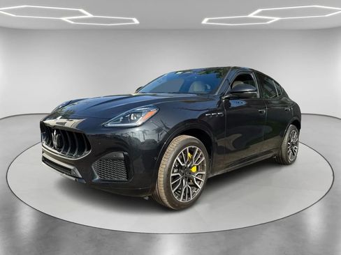 Used 2023 Maserati Grecale Modena image 1