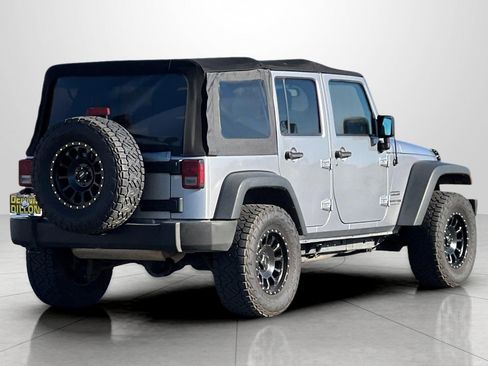 Used 2018 Jeep Wrangler Unlimited Sport S image 5