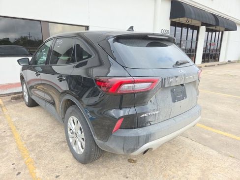Used 2025 Ford Escape Active image 9