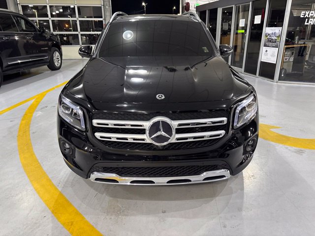 Used 2021 Mercedes-Benz GLB 250 4MATIC image 9