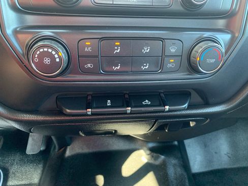 Used 2016 Chevrolet Silverado 1500 W/T w/ Trailering Package image 26